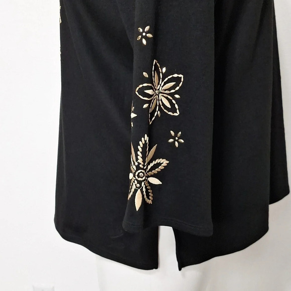 Alfred Dunner Black & Gold Spontaneous Flower Embroidery Crew Neck Top Size XL - Picture 9 of 13
